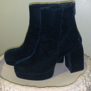 Lightly used, Zara dark blue velvet booties